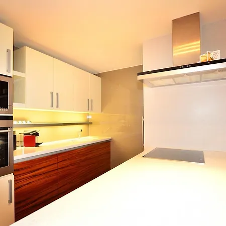 Royalp - 22a Apartment *